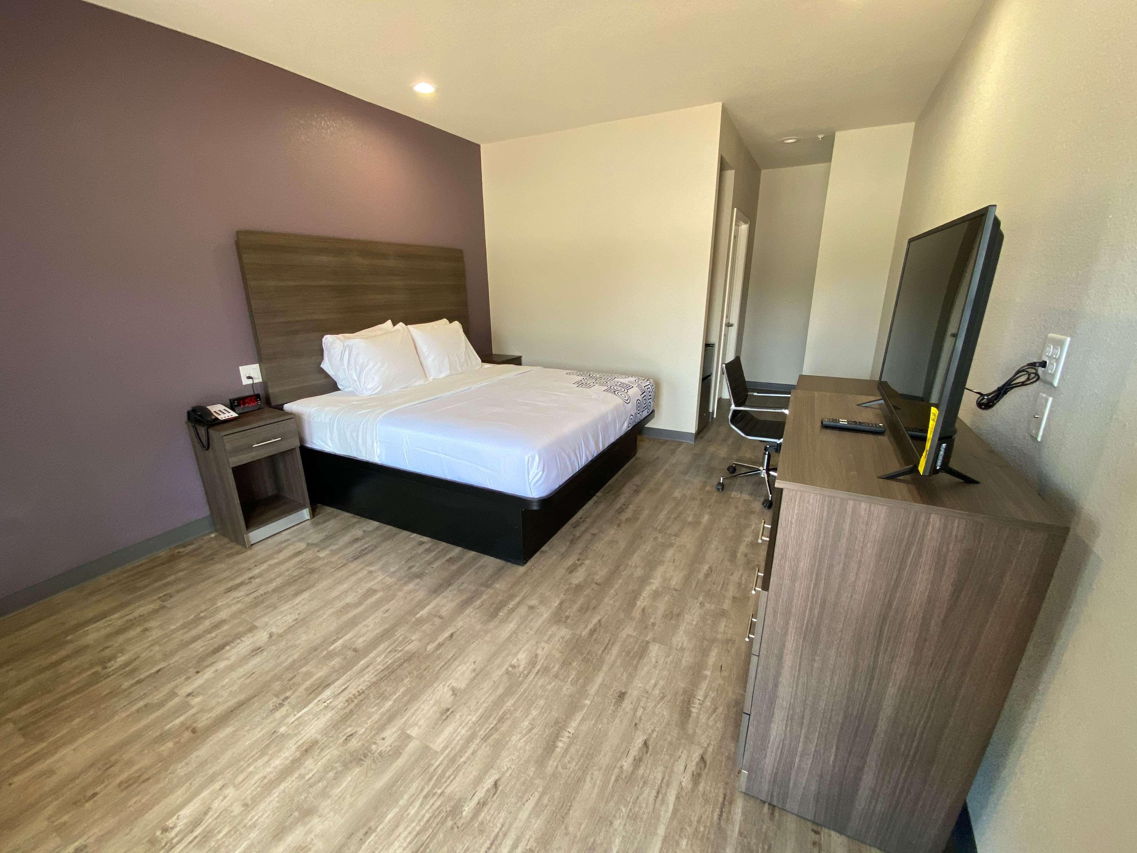 Surestay Plus Hotel By Best Western Ada Buitenkant foto